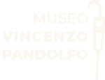 Logo bianco Museo dei pupi e del carretto di scuola palermitana Vincenzo Pandolfo